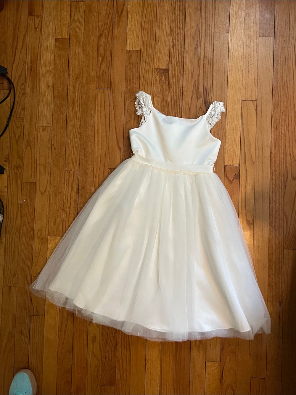 David's Bridal Cream Girls Tulle Dress with Lace Cap Sleeves